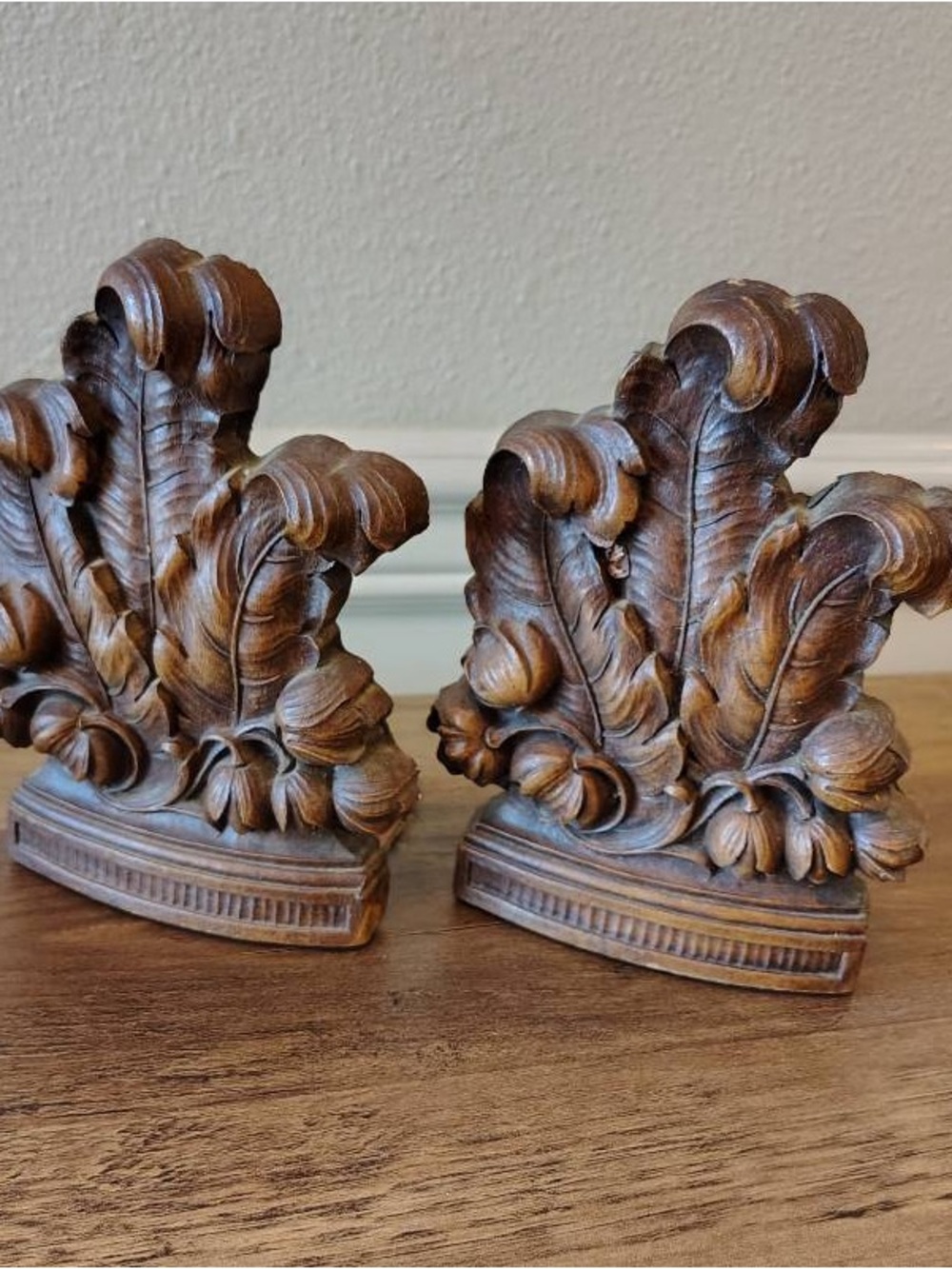 Vtg Syroco Wooden Carved Bookends Brown Set Of 2 Ornate Floral Leaves Heavy